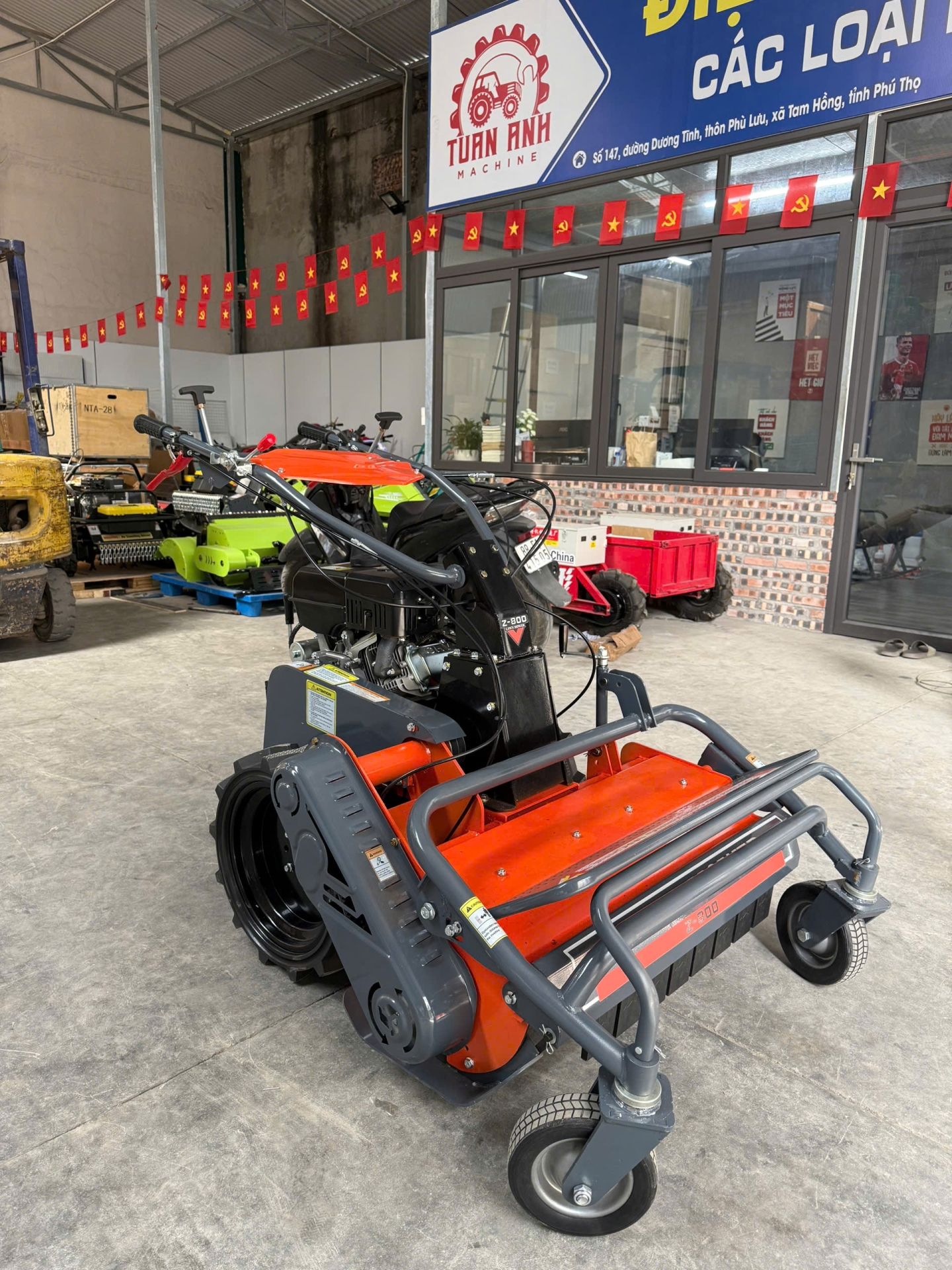 m&aacute;y băm cỏ chạy xăng z800 15hp