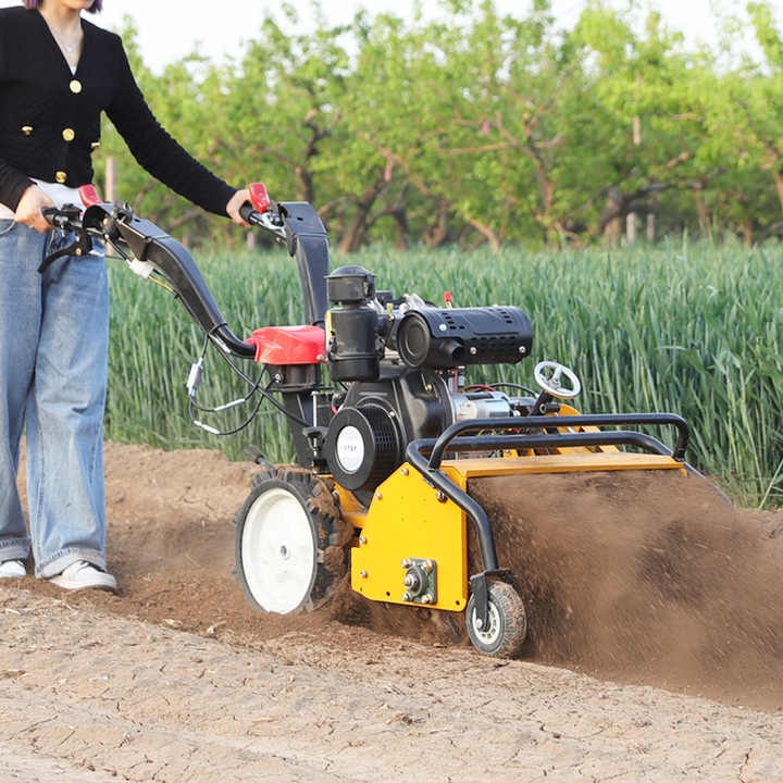 Máy Xới Đất – Trợ Thủ Đắc Lực Cho Nhà Nông Hiện Đại