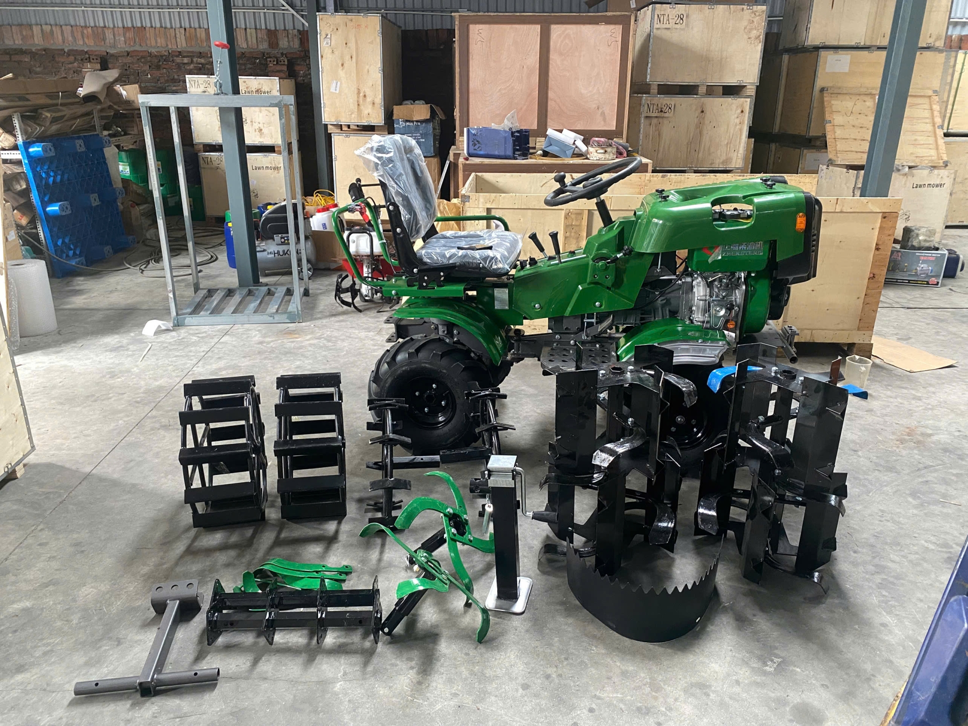 máy xới đất ngồi lái mini 2 cầu zengteng